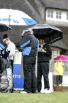 Zandvoort, 10 Augustus 2006
Dutch KLM Open Golf 2006 Kennemer golfclub
Robert Jan Derksen samen met Colin Montgomerie in de regen