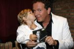 Hoofddorp 28 juni 2006
CD presentatie Robert Leroy in Claus Party house.
Robert  met Joshua en Sascha
Peter Smulders bv