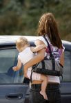 Ibiza 29 juli 2006
Robine v d Meer gaat boodschappen doen met haar zoontje en dochtertje
