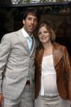 Amsterdam 20 mei 2006
Edwin v d Sar en zijn vrouw Annemarie trouwen in Amsterdam.
Ruud v Nistelrooy met zijn zwangere vrouw Leontine