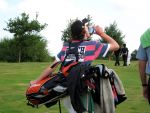 Halfweg, 5 Augustus 2006
Tweede ronde NK Strokeplay Heren op golfbaan 
Tim Sluiter, veel drinken en eten tijdens een rondje