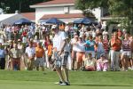 Molenschot, 22 Juli 2006
Golfclub Toxandria, Internationaal Golftoernooi Riverwoods 
Winnaar Tim Sluiter op de green van hole 18 maakt zijn birdieput