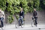 Amsterdam 16 mei 2006
Viktor en Rolf op de fiets
Pedter Smulders bv