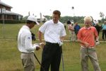 Halfweg, 4 Augustus 2006
Eerste ronde NK Strokeplay Heren op golfbaan 
Alister Monro, Willem Vork ( oranje shirt ) en David v d dungen ( met pet )