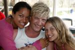 Ibiza 27 juli 2006
 Wim Kieft met dochters op Ibiza.   
Peter Smulders bv