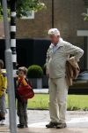 Amsterdam 2 juni 2006
Wim Kok haalt zijn2 kleinkinderen van school.
Peter Smulders bv