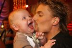 Hilversum 13 mei 2006
Finale Dancing with the stars.
Winston post met Jayden en Denise
Peter Smulders bv
