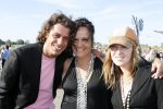 Amsterdam 14 juli 2006
Premiere Cirque du Soleil Alegria.
Xandra Brood en dochter en een vriend
Peter Smulders bv