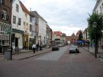 Zaltbommel, 8 Augustus 2006
 De poort van die uitkomt op de Waal