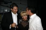Den Haag 23 juni 2007
Optreden van Anneke Gronloh in het koninklijk theater van Den Haag vanwege haar 65e verjaardag. Op deze dag is ook haar zus Tjula overleden. Anneke met zoon Wim Jaap en manager