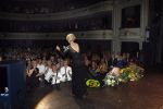 Den Haag 23 juni 2007
Optreden van Anneke Gronloh in het koninklijk theater van Den Haag vanwege haar 65e verjaardag. Op deze dag is ook haar zus Tjula overleden.
