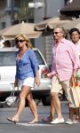 Cannes 4 augustus 2007
Connie Breukhoven met Hans Breukhoven Shanne Breukhoven en Marvin Breukhoven op vakantie in Cannes.