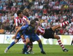 Eindhoven, 25 Augustus 2007 Eerste thuiswedstrijd Seizoen 2007/2008 PSV-NEC, eindstand 5-0
Danko Lazovic goed voor zijn eerste 2 doelpunten in dienst van PSV was moeilijk te stoppen of alleen via overtredingen
Rutger Worm, Peter Wisgerhof en Dominique Kivuvu Otman Bakkal