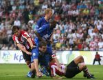 Eindhoven, 25 Augustus 2007 Eerste thuiswedstrijd Seizoen 2007/2008 PSV-NEC, eindstand 5-0
Danko Lazovic goed voor zijn eerste 2 doelpunten in dienst van PSV was moeilijk te stoppen of alleen via overtredingen
Rutger Worm, Peter Wisgerhof en Dominique Kivuvu