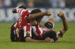 Eindhoven, 25 Augustus 2007 Eerste thuiswedstrijd Seizoen 2007/2008 PSV-NEC, eindstand 5-0
Fagner Conserva Lemos is blij en wordt geknuffeld door Ismail Aissati voor zijn eerste doepunt in dienst van PSV