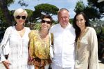St Tropez 3 augustus  2007
Harry Mens met zijn dochters Marlous Suze en ex vrouw Suze.