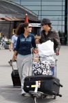 Schiphol 6 augustus 2007
Jan Smit en Yolanthe Cabau v Kasbergen komen terug op schiphol van hun reis naar India de Malediven en New York.
Peter Smulders bv