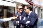 Amsterdam 31 juli 2007
Jort Kelder met een collega op de pc hooftstraat. Viktor en Rolf spannen rechtzaak aan tegen hen.