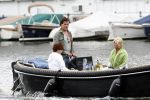 Amsterdam 9 augustus 2007
Leco v Zadelhoff aan het varen met boot . Yvonne Brandsteder en Nicolette zijn daarbij.