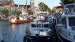 Lemmer, 31 Juli 2007
Lemmer Week Kermis, doortocht van de skutsje zeilboten en andere boten door het centrum voor 2 wedstrijddagen, Haven, Sluis