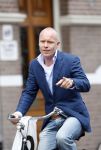 Amsterdam 8 augustus 2007
Mart Visser op de fiets.