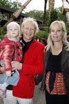 Wassenaar 11 juli 2007
Premiere Sitah in duinrell. Niek Boes  met zwangere vrouw en dochter