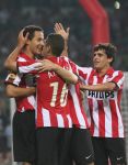 Eindhoven, 25 Augustus 2007 Eerste thuiswedstrijd Seizoen 2007/2008 PSV-NEC, eindstand 5-0
Otman Bakkal is erg blij met zijn doelpunt (4-0) en wordt gefeliciteerd door Ismail Aissati en Fagner