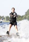 Loosdrecht 5 augustus 2007
Renee Vervoorn aan het waterskien op de Loosdrechtse plassen.
Peter Smulders bv