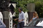 Amsterdam 6 augustus 2007
Ruud de Wild met zijn vriendin Aafke bij hun nieuwe huis.