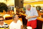 St Tropez 4 augustus 2007
Vrijgezellendag van Willibrord Frequin bij Tahiti Beach.
Peter Smulders bv