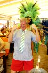 St Tropez 4 augustus 2007
Vrijgezellendag van Willibrord Frequin bij Tahiti Beach.
Peter Smulders bv
