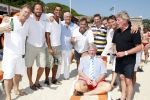 St Tropez 4 augustus 2007
Vrijgezellendag van Willibrord Frequin bij Tahiti Beach. vlnr Marcel Boekhoorn Herman Heinsbroek Ruud Gullit Aad Ouborg Willibrord Frequin Sjaak v Vliet Harrie v d Moesdijk Johan Westermeijer en Jan des Bouvrie
Peter Smulders bv