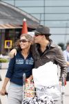 Schiphol 6 augustus 2007
Jan Smit en Yolanthe Cabau v Kasbergen komen terug op schiphol van hun reis naar India de Malediven en New York. Jan met hoed