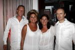 Amsterdam 3 juli 2009
Sensation White in de amsterdam arena. Christine Kroonenberg met dochter en..
Peter Smulders bv