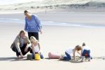 Wassenaar 20 juli 2009
Fotouurtje met Prins Willem Alexander, Prinses Maxima, Prinses Amalia, Prinses Alexia en Prinses Ariane op het strand van Wassenaar