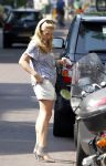 Amsterdam 10 juli 2010
Candy Dulfer doet boodschappen met haar Porsche Caymann
Peter Smulders bv