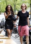 Amsterdam 8 juli 2010
Presentatie black label van manfield. Glennis Grace met een kennis
Peter Smulders bv