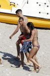 Ibiza 15 juli 2010
Gregory v d Wiel met vriendin en Angela v Hulten met vriendinnen op vakantie .
Peter Smulders bv