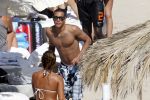 Ibiza 15 juli 2010
Gregory v d Wiel met vriendin en Angela v Hulten met vriendinnen op vakantie .
Peter Smulders bv