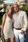 Ibiza 13 en 14 juli 2010
Johnny Heitinga en Charlotte Sophie trouwen op ibiza. Ze vliegen met een prive vliegtuig na de huldiging naar ibiza. John v d Heuvel met zijn vrouw
Peter Smulders bv