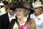 Den Haag 17 juni 2010
Koningin Beatrix opent beelden tentoonstelling op de lange voorhout.
Peter Smulders bv