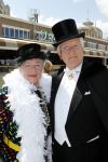 Scheveningen 21 juni 2010
De jaarlijkse societylunch in Scheveningen. Paul v Gorcum met zijn vrouw
Peter Smulders bv