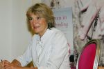 Den Haag 17 juni 2010
Prinses Irene signeert haar nieuwe boek bij boekhandel Paagman in Den Haag.
Peter Smulders bv