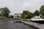 Breukeleveen 7 juni 2010
Huis Ron en Yvonne Brandsteder aan de loosdrechtse plas dat helemaal verbouwd is.