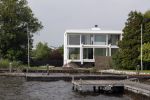 Breukeleveen 7 juni 2010
Huis Ron en Yvonne Brandsteder aan de loosdrechtse plas dat helemaal verbouwd is.
