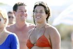 Ibiza 26 juli 2011
Wendy v Dijk met Erland Galjaard en Sem en Lizzy op het strand. Ook Martijn Amanda Bickel Jasmijn Achilles en Michelle Krabbe zijn aanwezig bij coco beach.
Peter Smulders bv