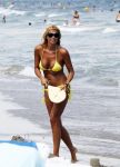 Ibiza 10 augustus 2011
Estelle en Joelle Gullit op vakantie op ibiza. Ruud en Maxim zijn samen naar Zuid Afrika voor een voetbaltournooi.
Peter Smulders bv