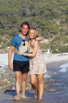 ibiza 7 augustus 2011
Fleur Mignon met haar vriend op ibiza.
Peter Smulders bv