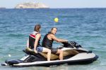 Ibiza 10 augustus 2011
John Ewbank met dochter Day en vrienden op ibiza en met jet ski.
Peter Smulders bv