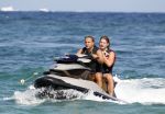 Ibiza 10 augustus 2011
John Ewbank met dochter Day en vrienden op ibiza en met jet ski.
Peter Smulders bv
